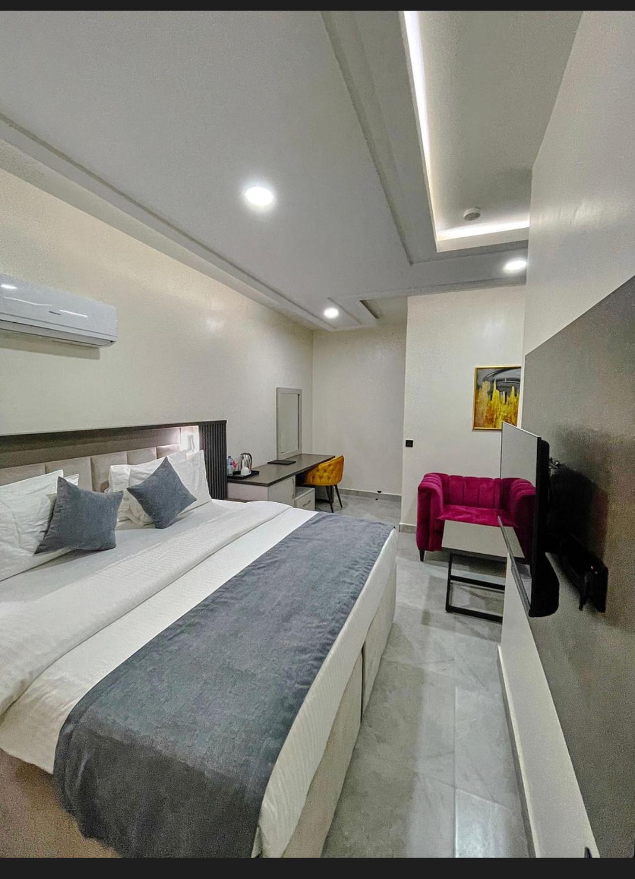 The Mayrock Hotel Abuja Exterior photo